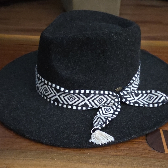 C.C. Elegant Black Hat with Geometric Band - Picture 1 of 5